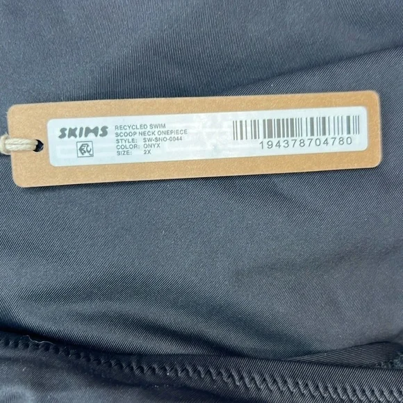 Skims Signature Swim Scoop Neck One Piece Swimsuit Onyx Black Size 2X - Picture 7 of 9